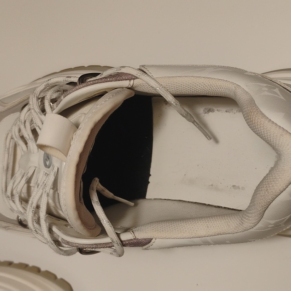 Louis Vuitton Run Away Pulse Sneakers Men's Size 10 🔥🔥🔥 - Picture 10 of 16